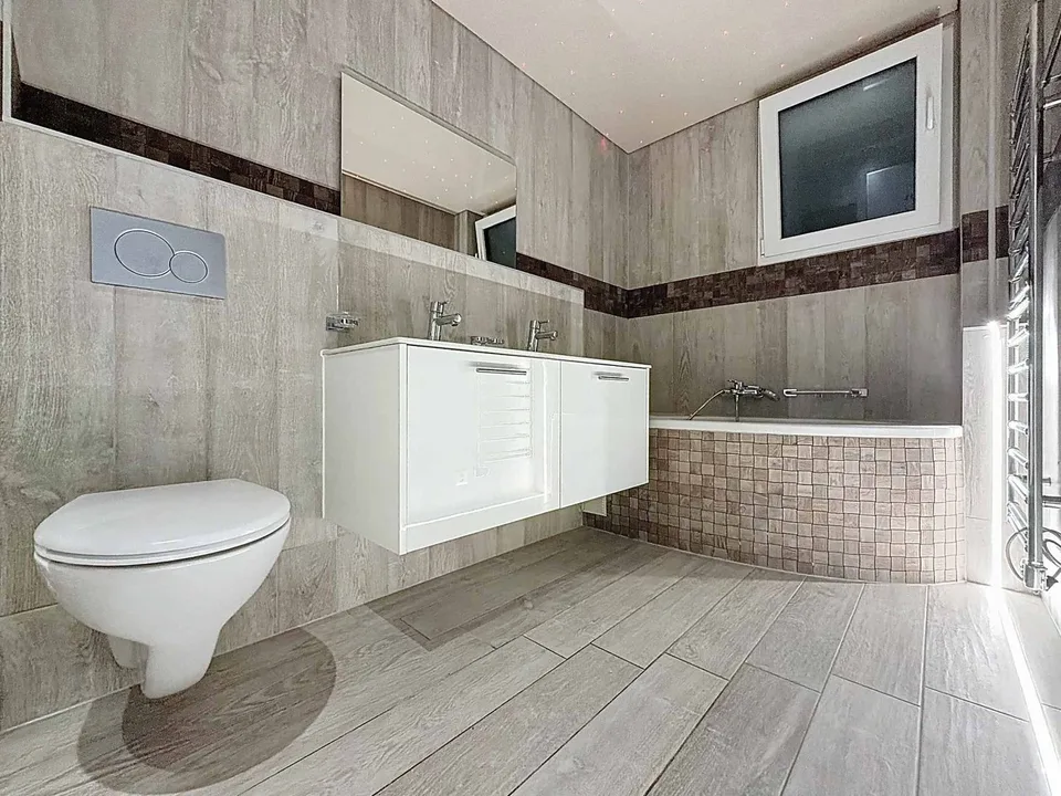 Duplex mit 4.5 Zimmern, Keller, Garten und Seeblick – Foto 7 von 13
