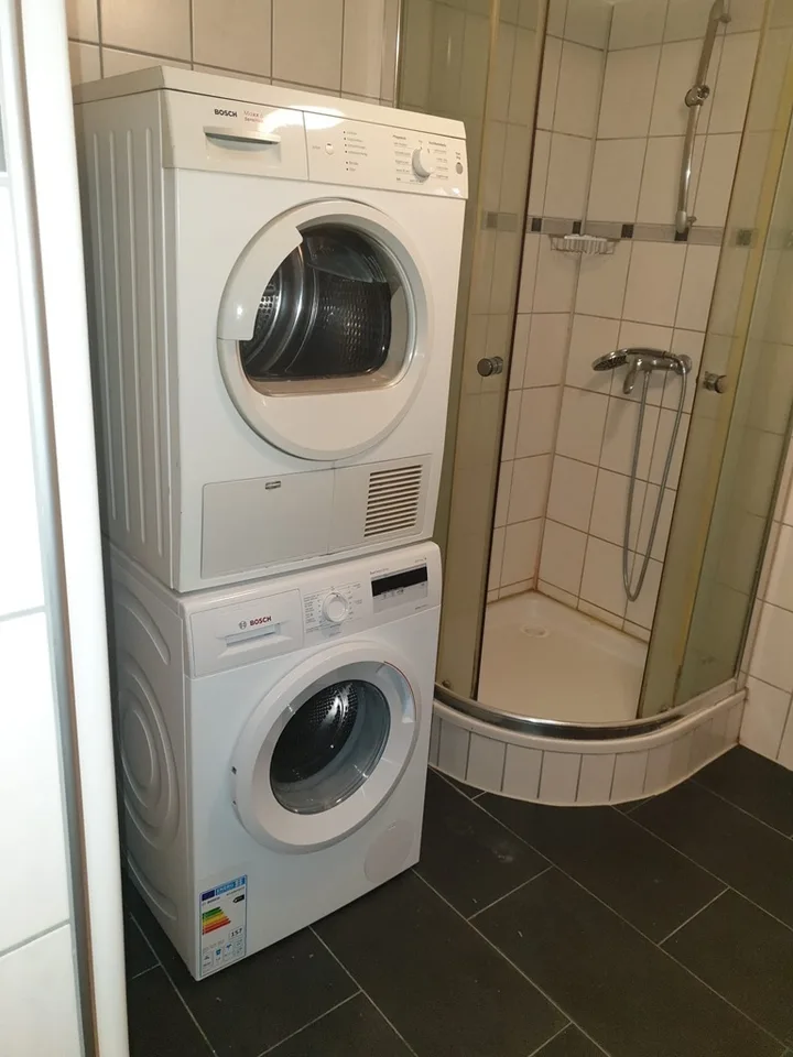 Immeuble de rendement - 7 appartements rénovés à Moutier – Foto 6 von 7