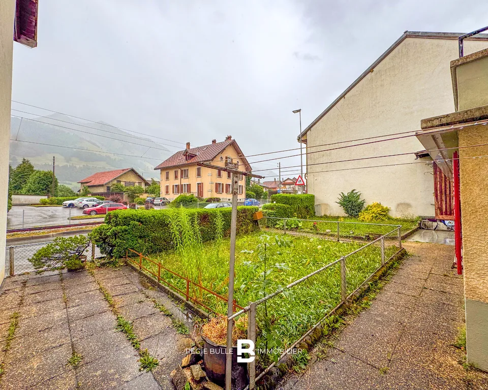 Maison villageoise - Emplacement stratégique !