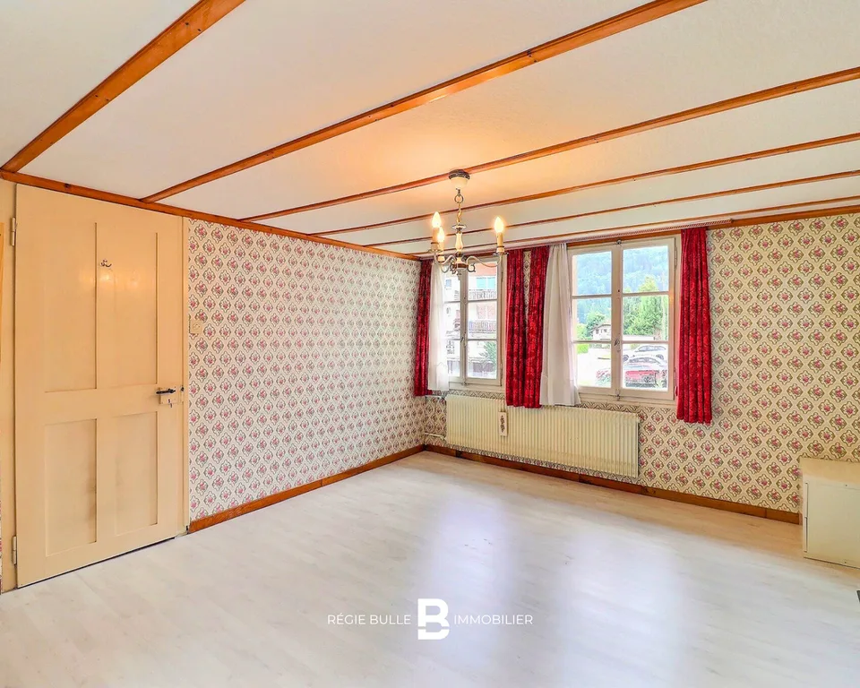 Maison villageoise - Emplacement stratégique !