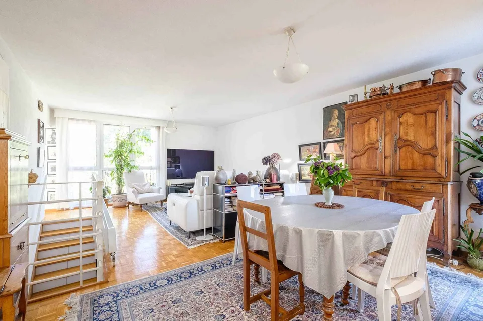 Exklusiv! Gemütliches Duplex mit Terrassen und eigenem Garten