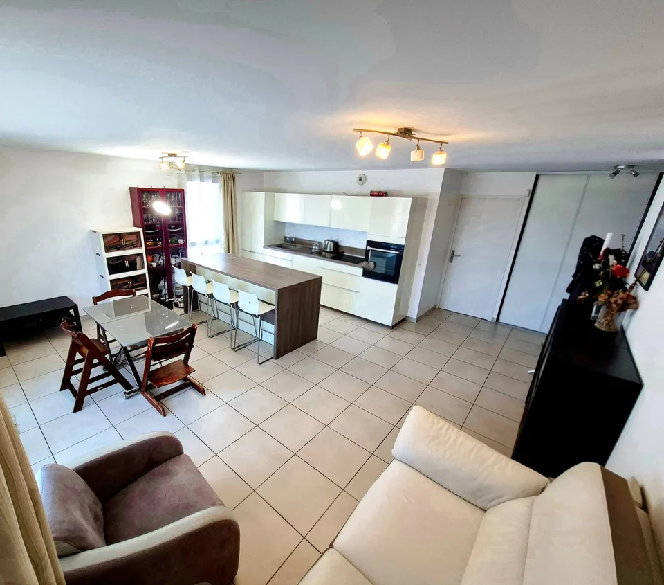 Schönes Apartment T4 mit Terrasse und Blick auf den Mont-Blanc, nahe der Grenze – Foto 13 von 13
