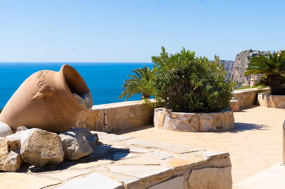 Appartement avec piscine?? Vue mer exceptionnelle plein Sud !