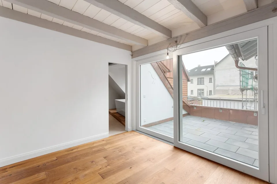 Überlingen DE - Renovated 2.5-room apartment with historic charm in Überlingen – photo 9 of 11