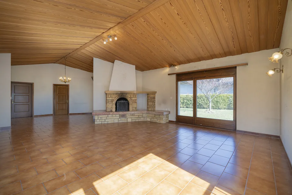 Komfort, Charme und Potenzial in einer außergewöhnlichen Villa
