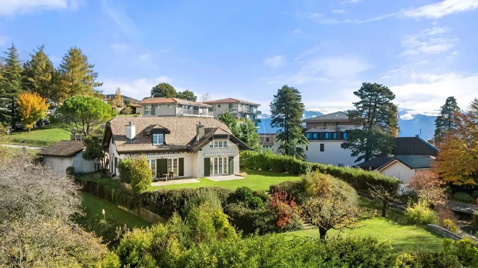 Bellissima villa con vista panoramica a Grandvaux