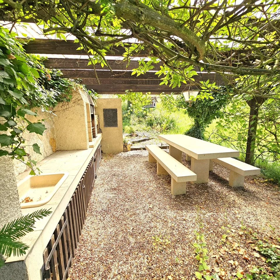 Maison d'Architecte de 218 m² dans un écrin de Verdure