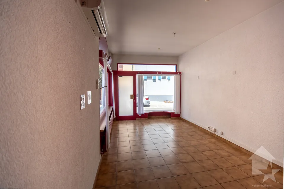Maison villageoise au coeur de Fully à rénover