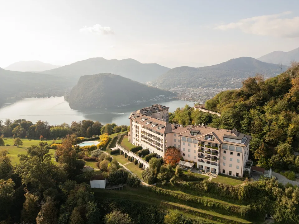 Resort Collina d’Oro – Esclusivo appartamento vista lago a 5 minuti dal TASIS