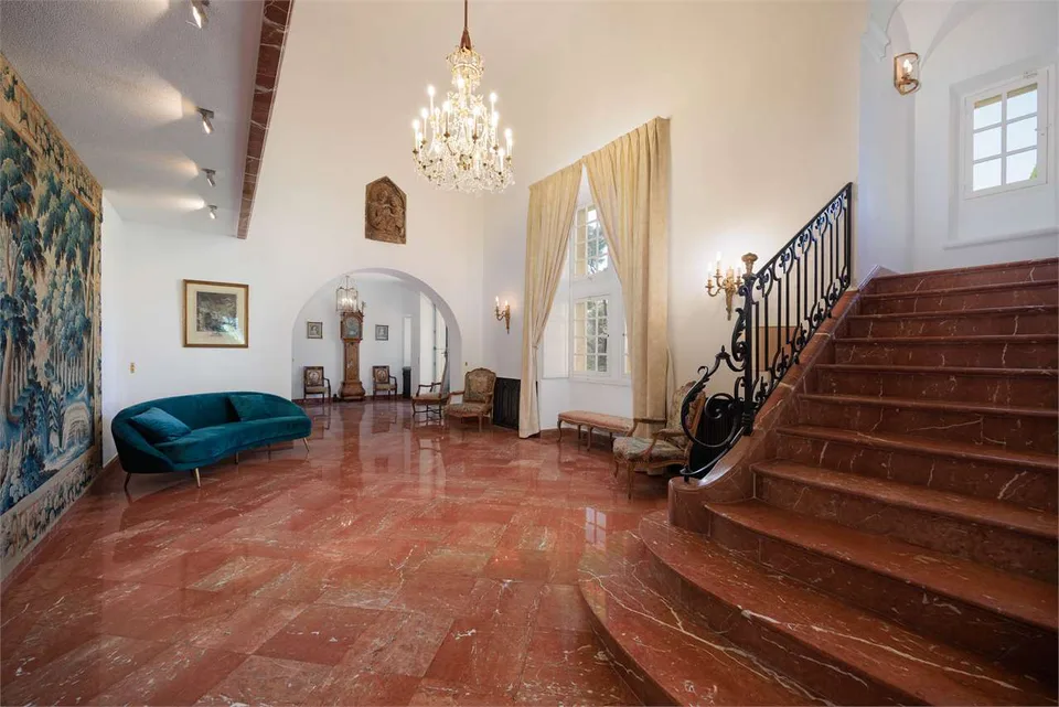 UNA PROPRIETÀ D'ECCEZIONE TRA MOUGINS E VALBONNE – foto 10 di 13