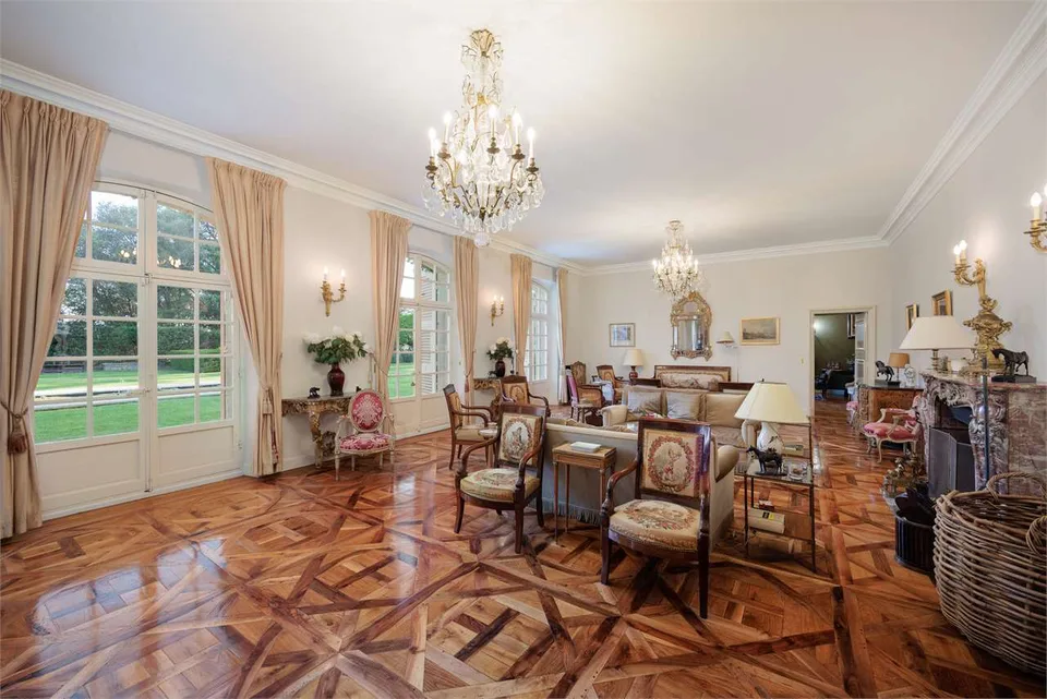 UNA PROPRIETÀ D'ECCEZIONE TRA MOUGINS E VALBONNE – foto 9 di 13