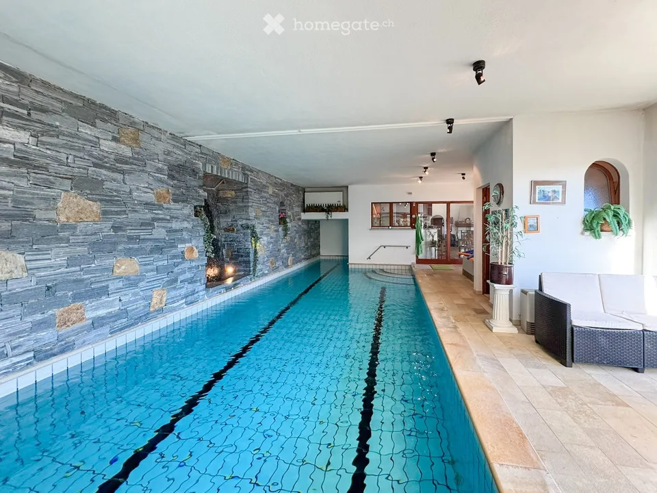 Villa con piscina  rustico indipendente - progetto approvato per una casa 4.5+2.5