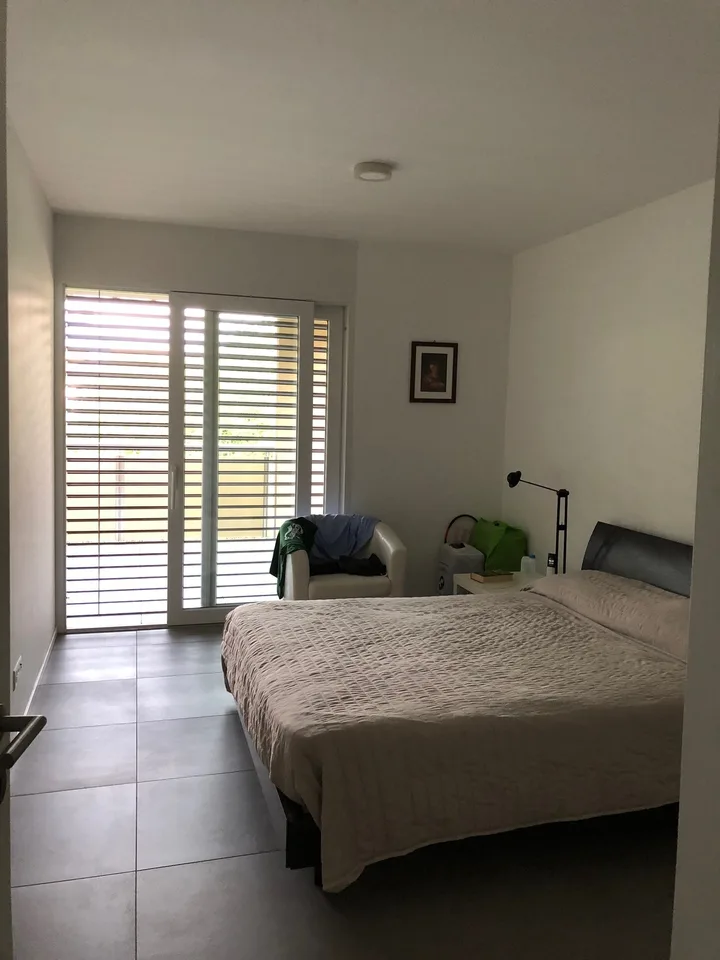 Geräumige 2.5 Zimmer, Garage und externer Parkplatz inklusive!