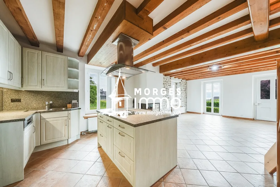 Schönes Apartment mit 4.5 Zimmern im Herzen von Yens