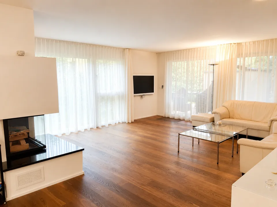 Exklusive 6.5-Zimmer-Eigentumswohnung in der Nähe von Basel