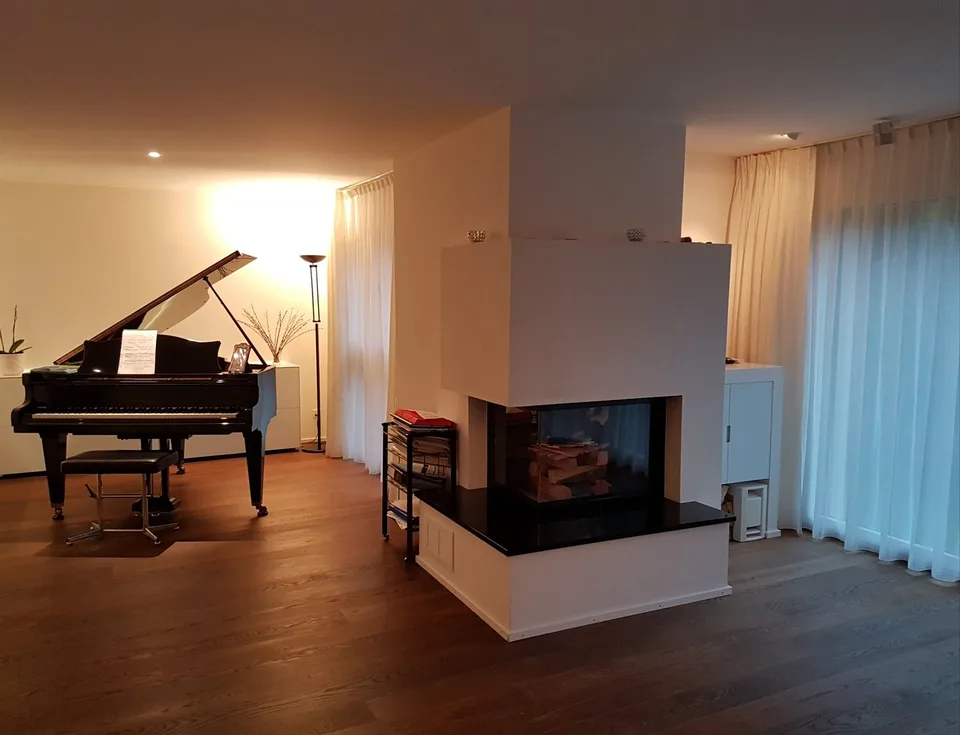 Exklusive 6.5-Zimmer-Eigentumswohnung in der Nähe von Basel