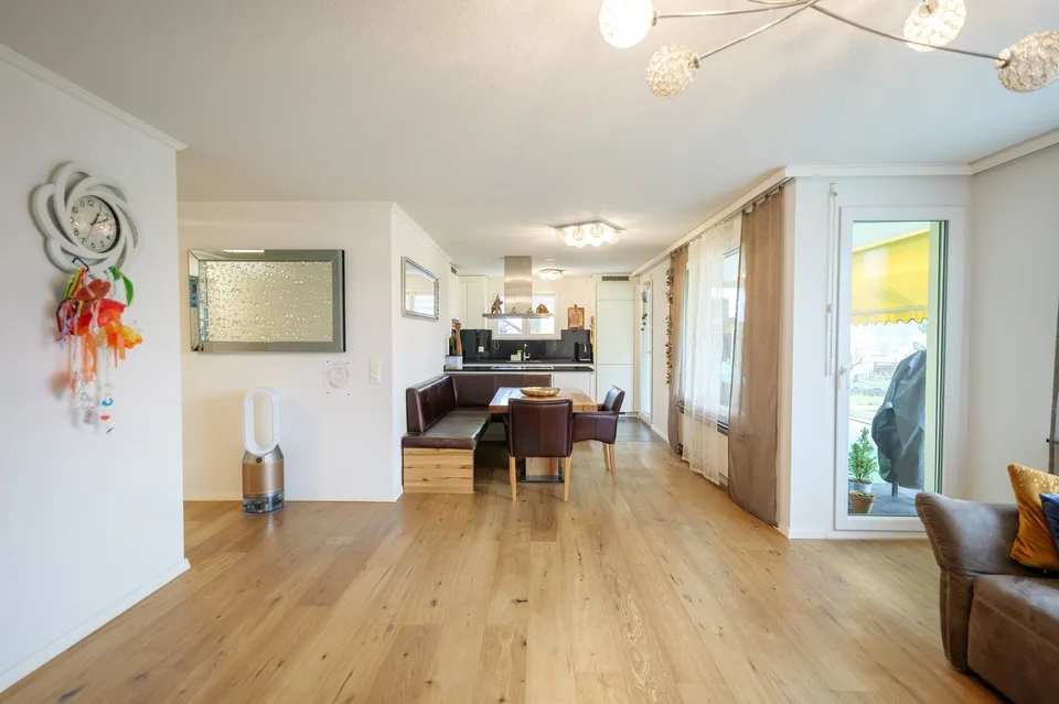 Charmante 4.5-Zimmer-Wohnung in Othmarsingen mit modernem Komfort