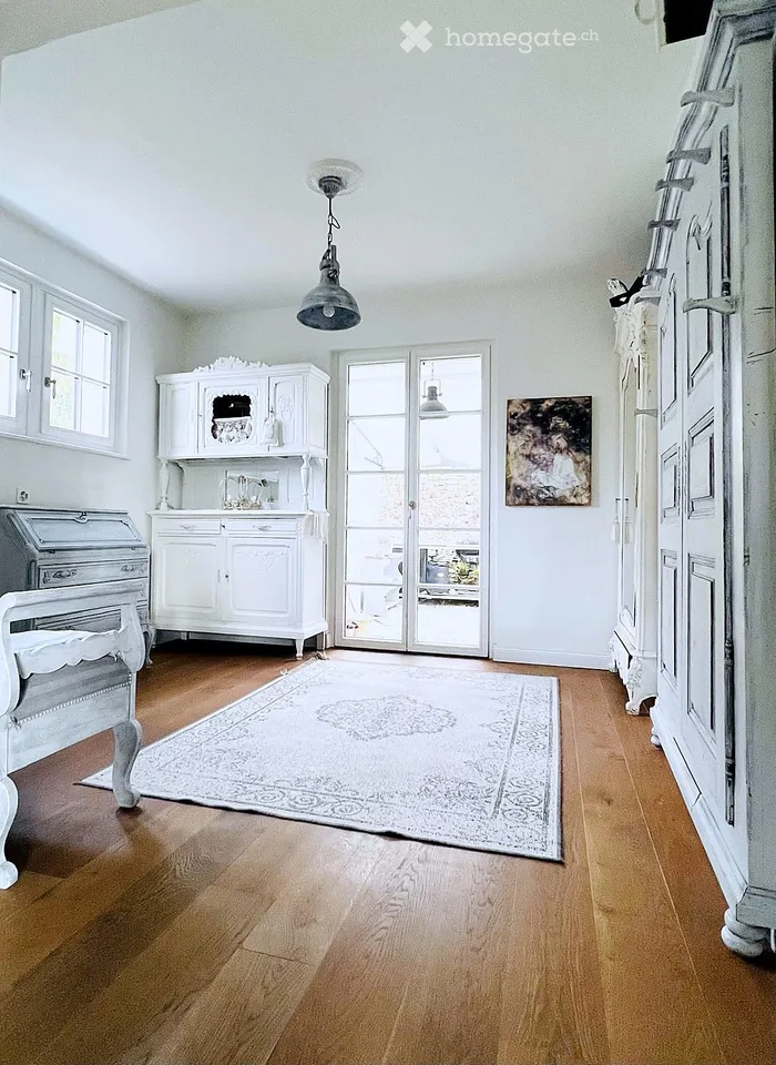 Exclusive 8.5-room villa with pool in Bottmingen at top location