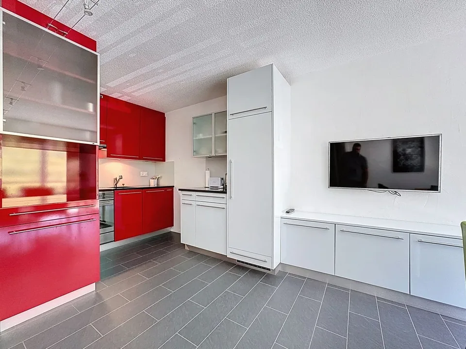 Cet appartement meublé au pied des pistes vous attend. Résidence secondaire ou principale à vous de choisir