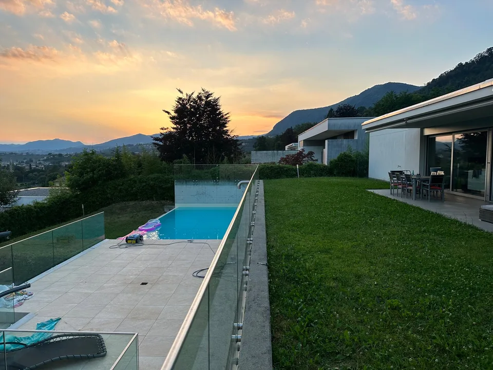 «Villa von Prestige, mit Salzwasserpool und offener Aussicht» – Foto 14 von 15