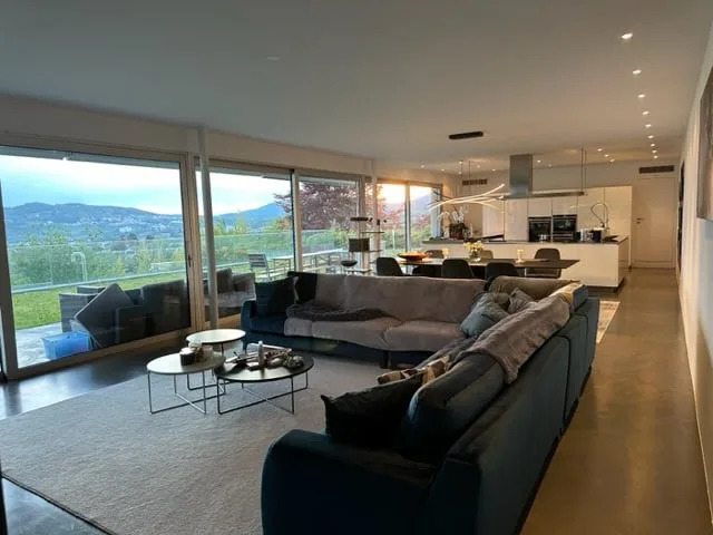«Villa von Prestige, mit Salzwasserpool und offener Aussicht» – Foto 6 von 15