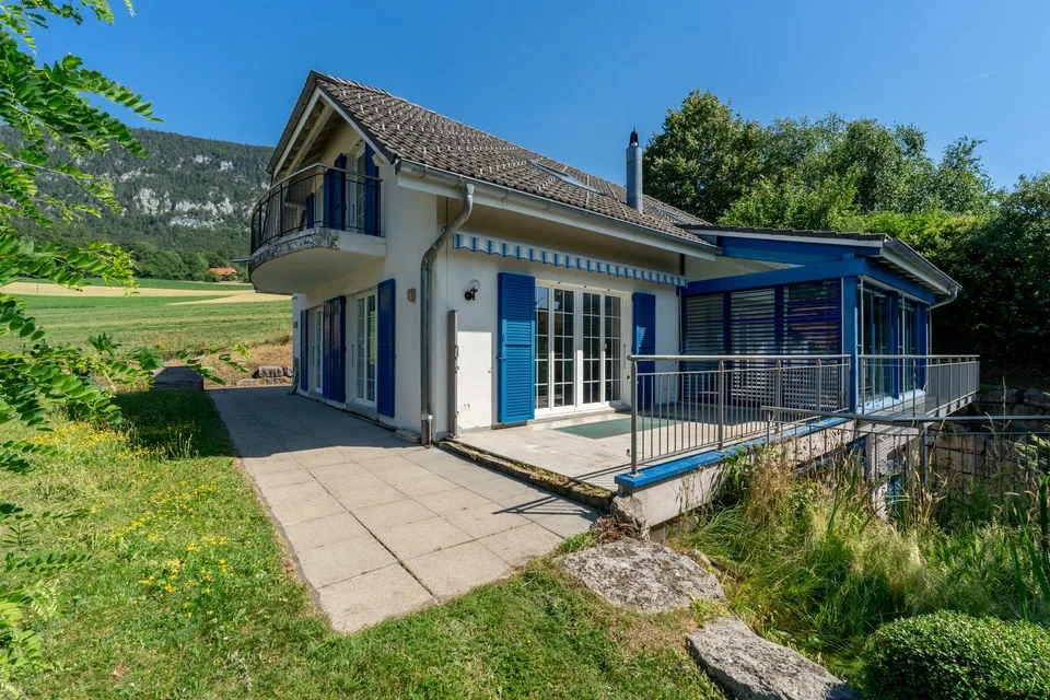 Paix, Espace, Nature - Votre Maison dans un Emplacement de Rêve sur Élevé