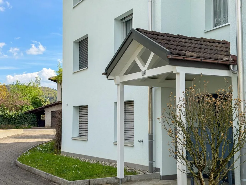 Ampio appartamento di 4.5 locali - situato in centro e pratico
