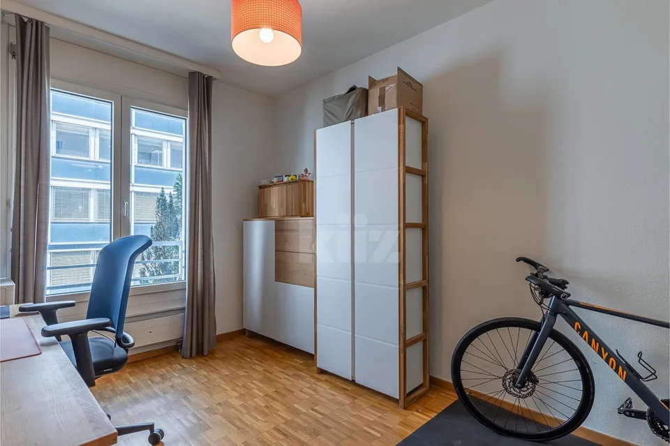 Schönes renoviertes Apartment mit Balkon im Zentrum von Genf – Foto 9 von 13