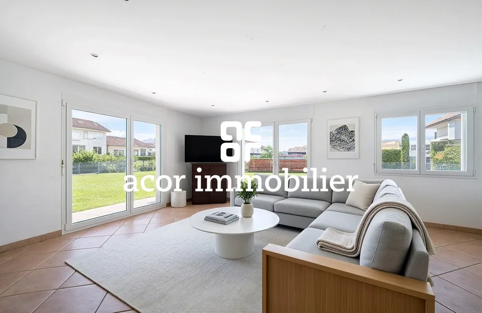 Volumes généreux et fort potentiel pour cette villa familiale lumineuse