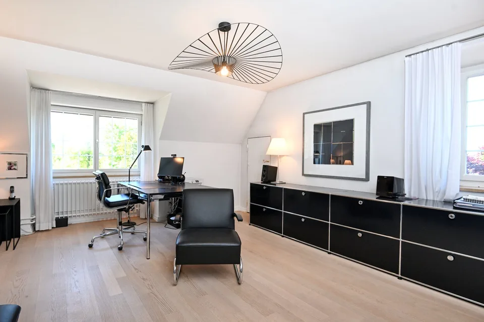 Eccellente tenuta di 5 camere in una posizione primaria a RIEHEN/BS – foto 14 di 16