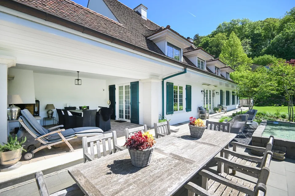 Exceptional 5-Bedroom Estate in a Prime Location in RIEHEN/BS