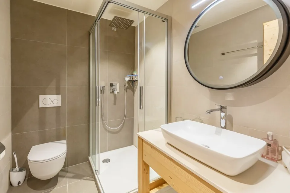 Chalet di 8 locali con vista impareggiabile – foto 25 di 30