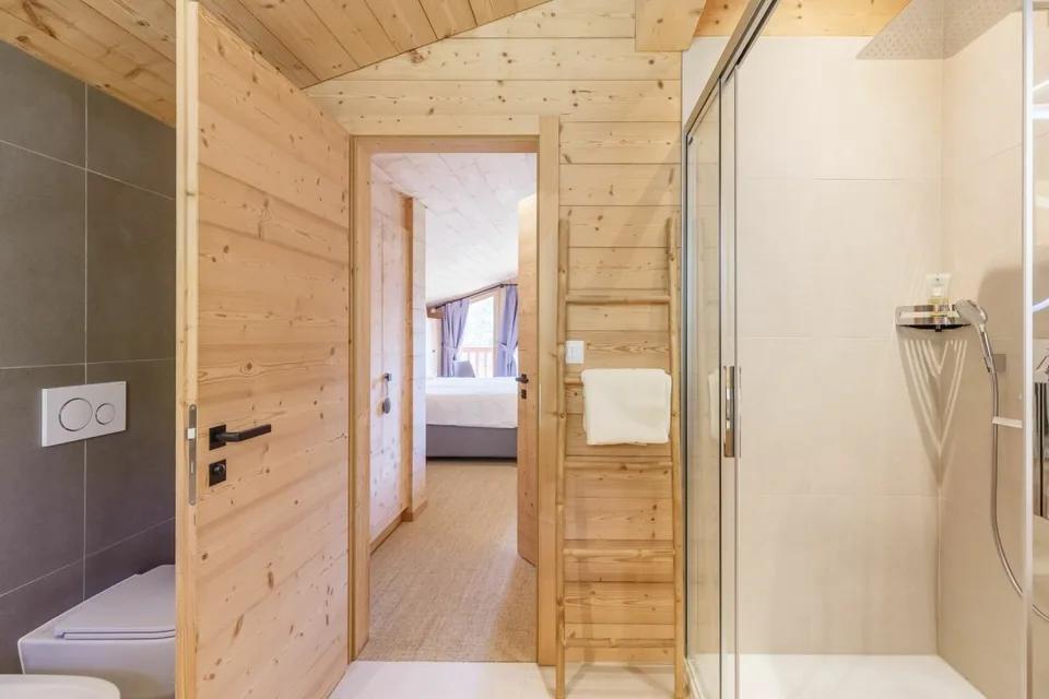 Chalet di 8 locali con vista impareggiabile – foto 15 di 30