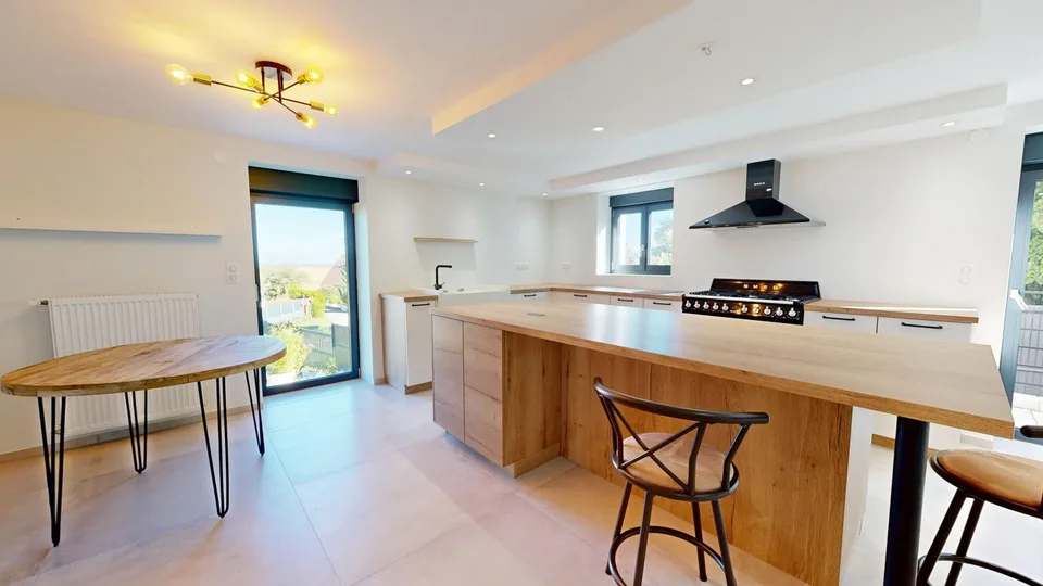 Propriété exceptionnelle – 239 m² de charme et de lumière, à seulement 15 minutes de Bâle – photo 10 sur 27