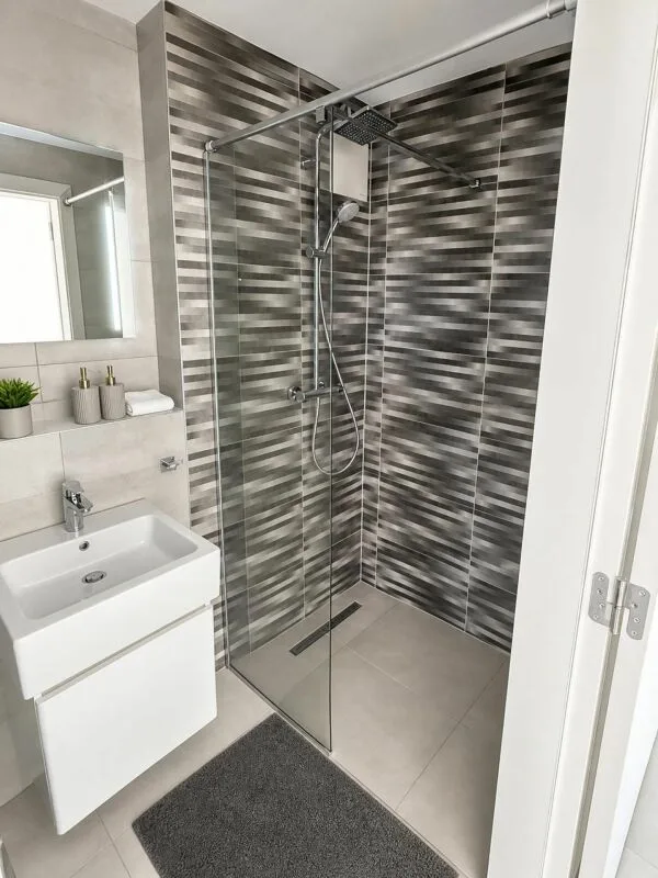 3,5 Zimmer 3. Stock – Foto 10 von 10