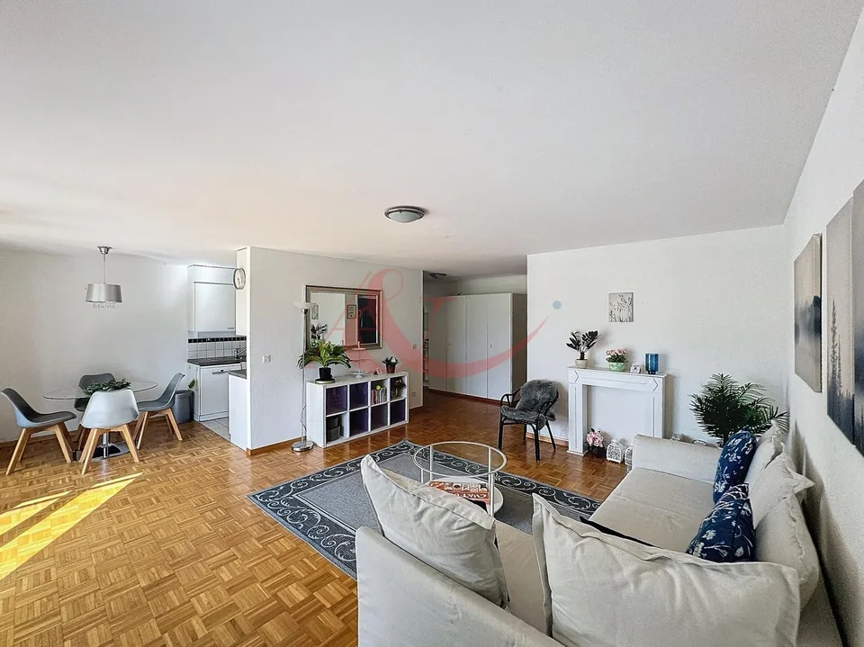 Appartement mit Durchgang in ruhiger Nachbarschaft in Gland