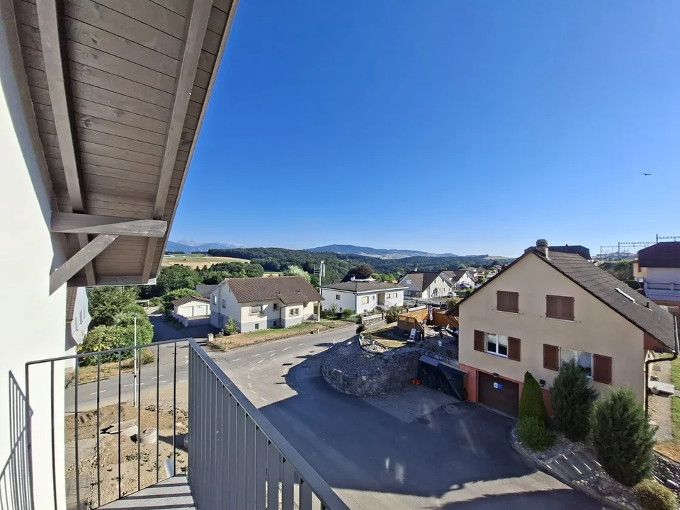 4.5 Zimmer Attikawohnung in Neyruz FR | UrbanHome