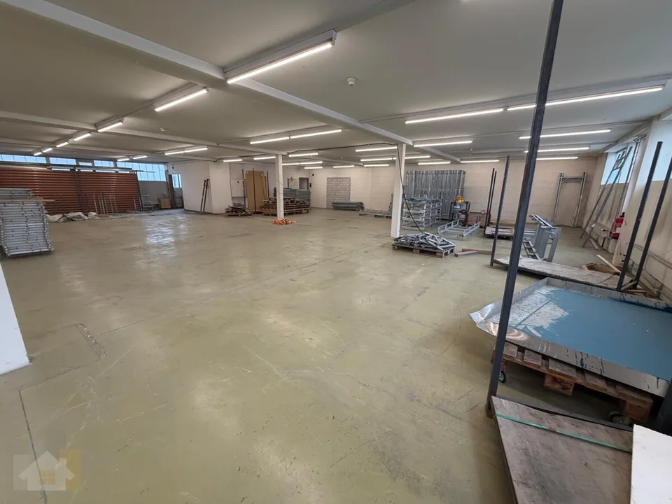 350 m2 Lagerfläche in Romanshorn  ideal für Handwerk & Gewerbe