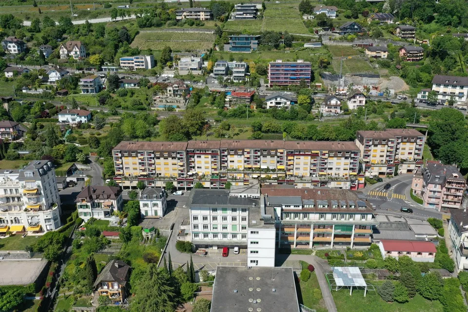Ampio alloggio in affitto a Montreux