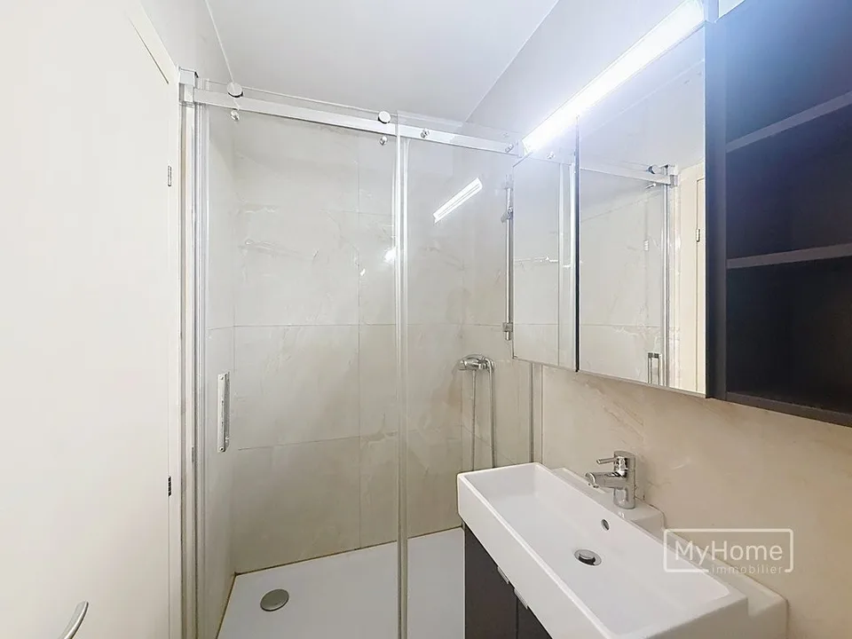 Großes Studio, ideal gelegen!