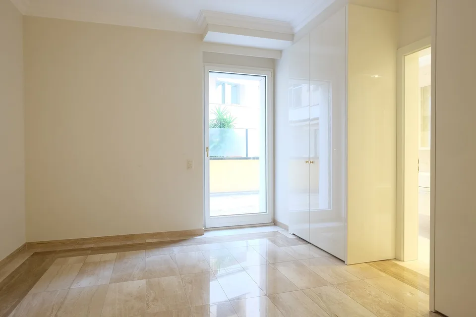 Location d'un appartement de haut standing, lungolago de Lugano, 2e étage