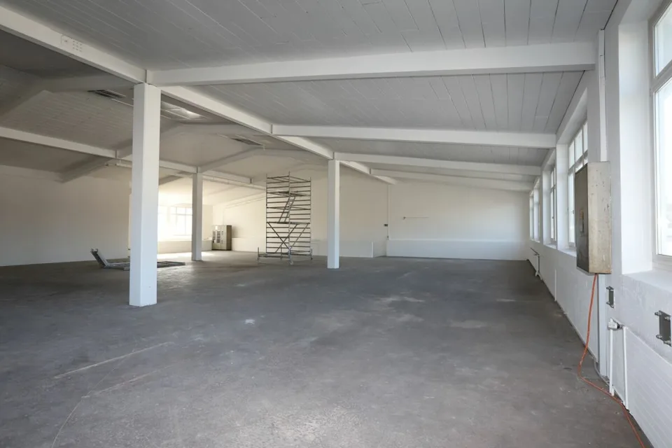 Spazio commerciale / spazio di stoccaggio ad Aadorf