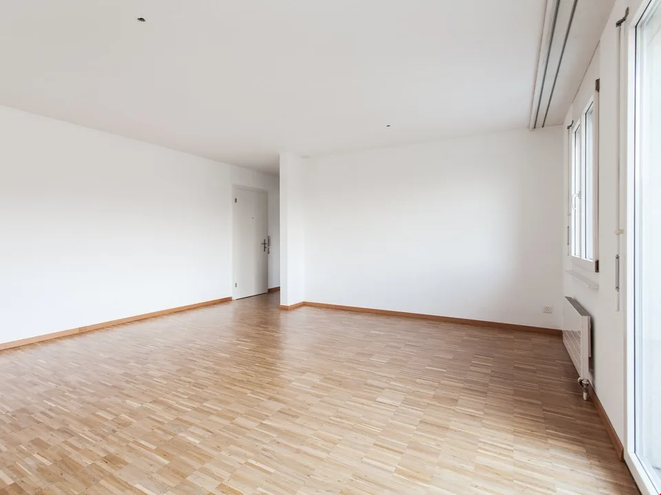 Moderne 2.5-Zimmer-Wohnung mit Balkon in St. Gallen