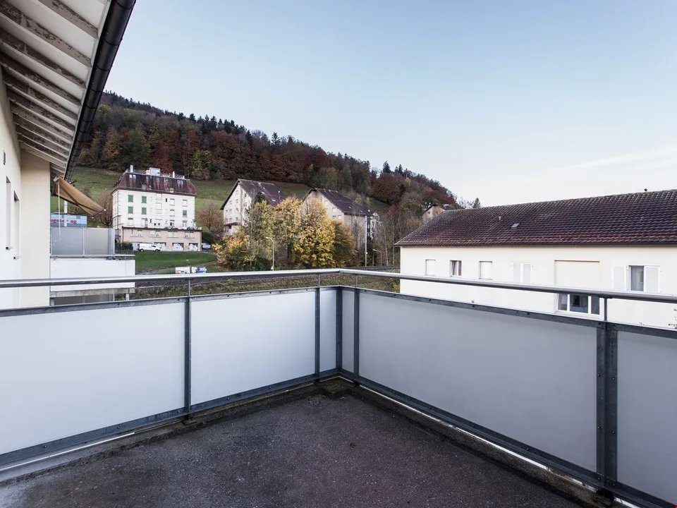 Moderne 2.5-Zimmer-Wohnung mit Balkon in St. Gallen