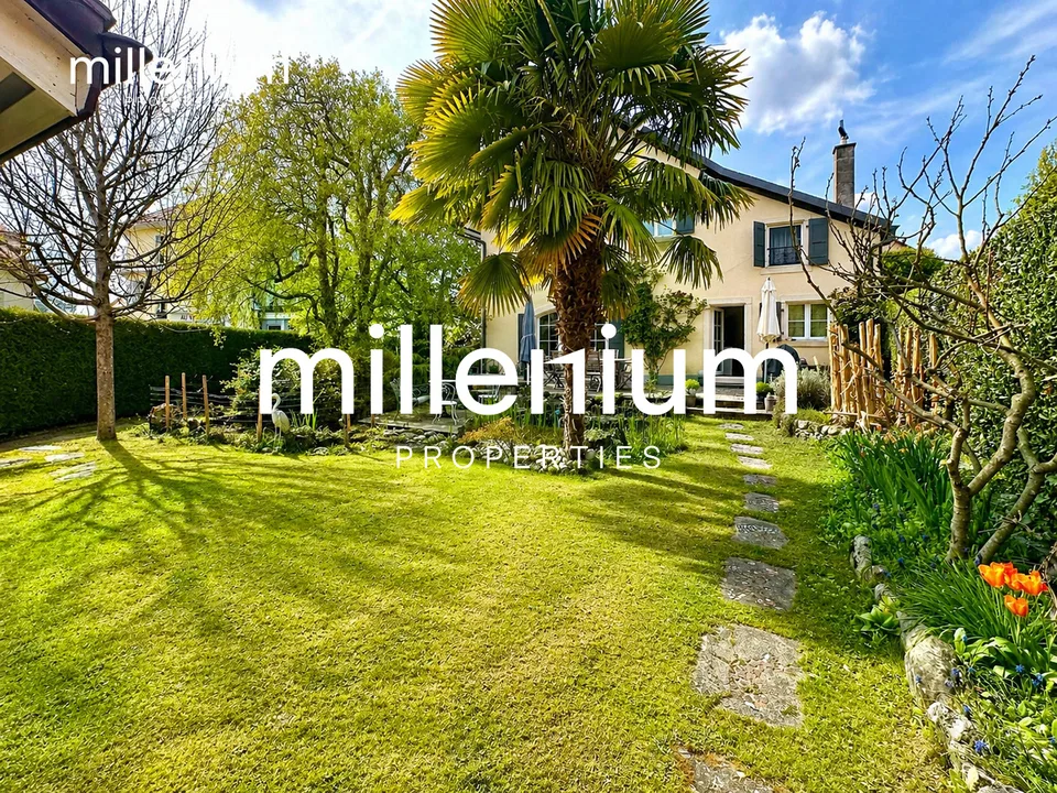 Superbe duplex meublé de 180 m²  à Buchillon