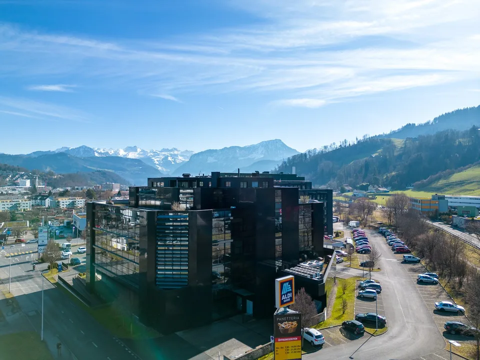 Exklusive 800 m² Bürofläche in Kriens – bezugsbereit 2026 – Foto 14 von 14