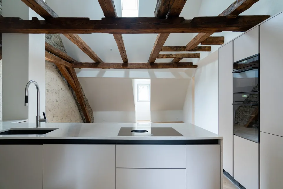 Charmante, kernsanierte 4.5-Zimmer-Dachmaisonettewohnung