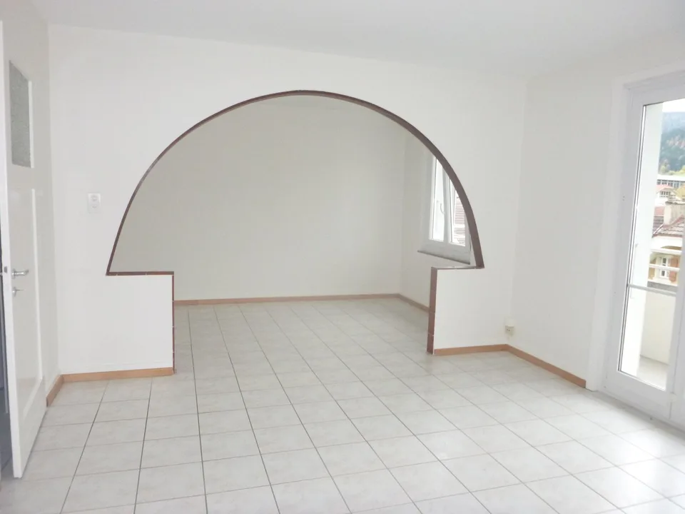 Appartement lumineux de 3.5 pièces avec balcon