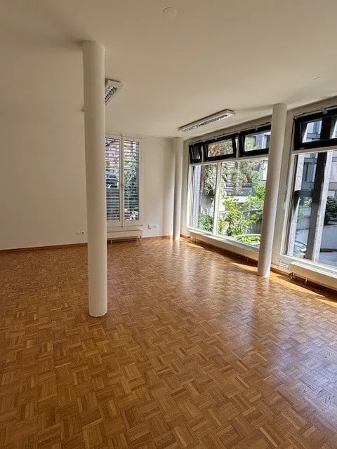 Espaces de bureau modernes de 2 pièces sur Bleicherweg - centraux et calmes