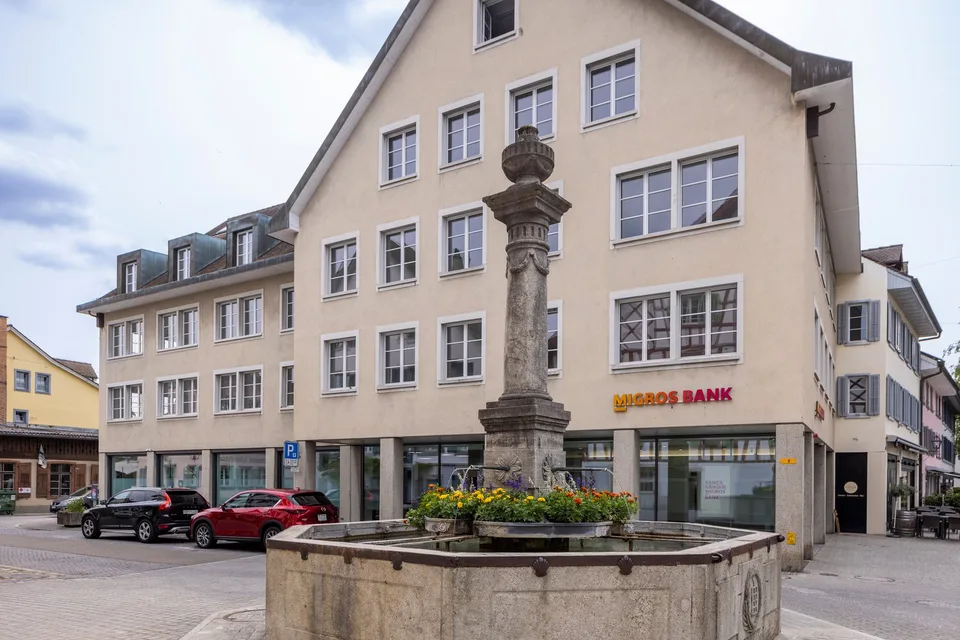 Vielseitige Lagerräume in zentraler Lage von Bülach